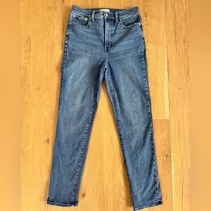 Madewell The Perfect Vintage Jean Size 28T High Rise Straight Leg Medium Wash